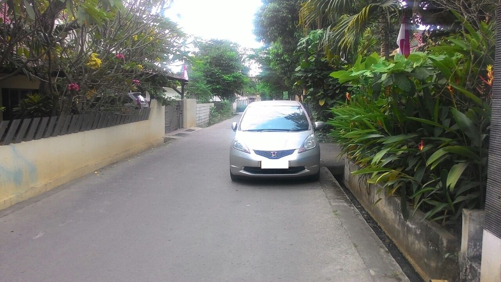 Rumah siap huni,bagus di Pondok aren