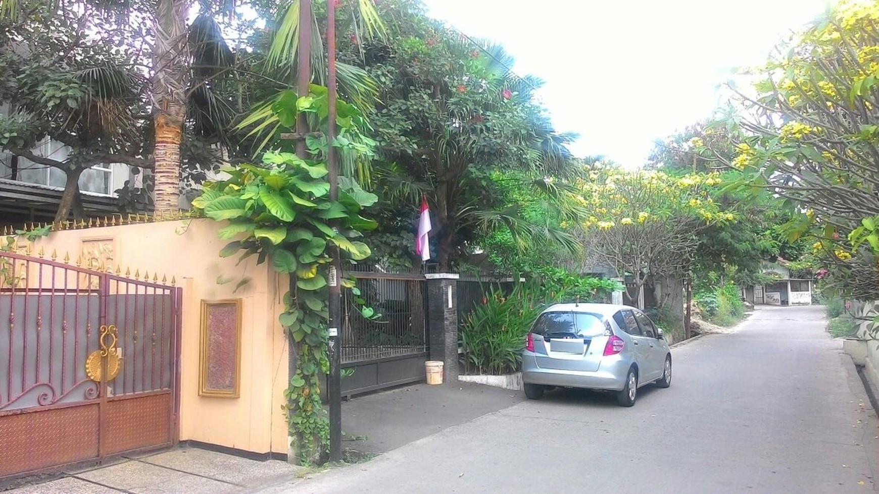 Rumah siap huni,bagus di Pondok aren