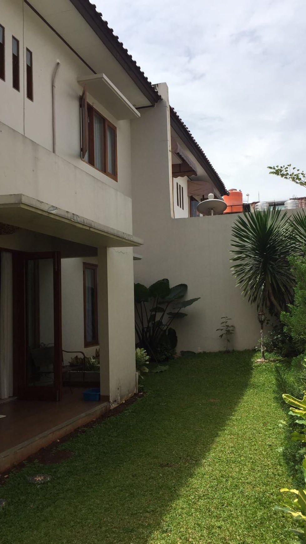 Dijual Rumah Bagus Siap Huni Di Dalam Perumahan