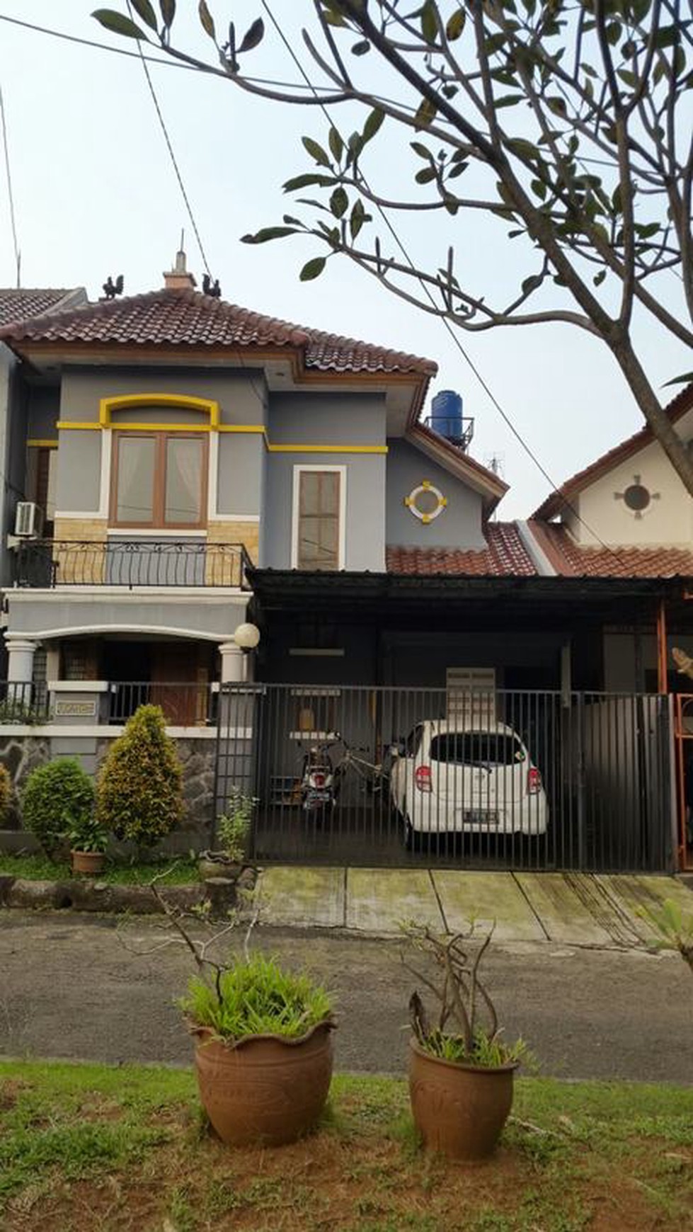 BU....!!! Dijual rumah di Villa Melati Mas, kondisi bagus, harga resonable, strategis, pusat pendidikan dan kuliner, siap huni
