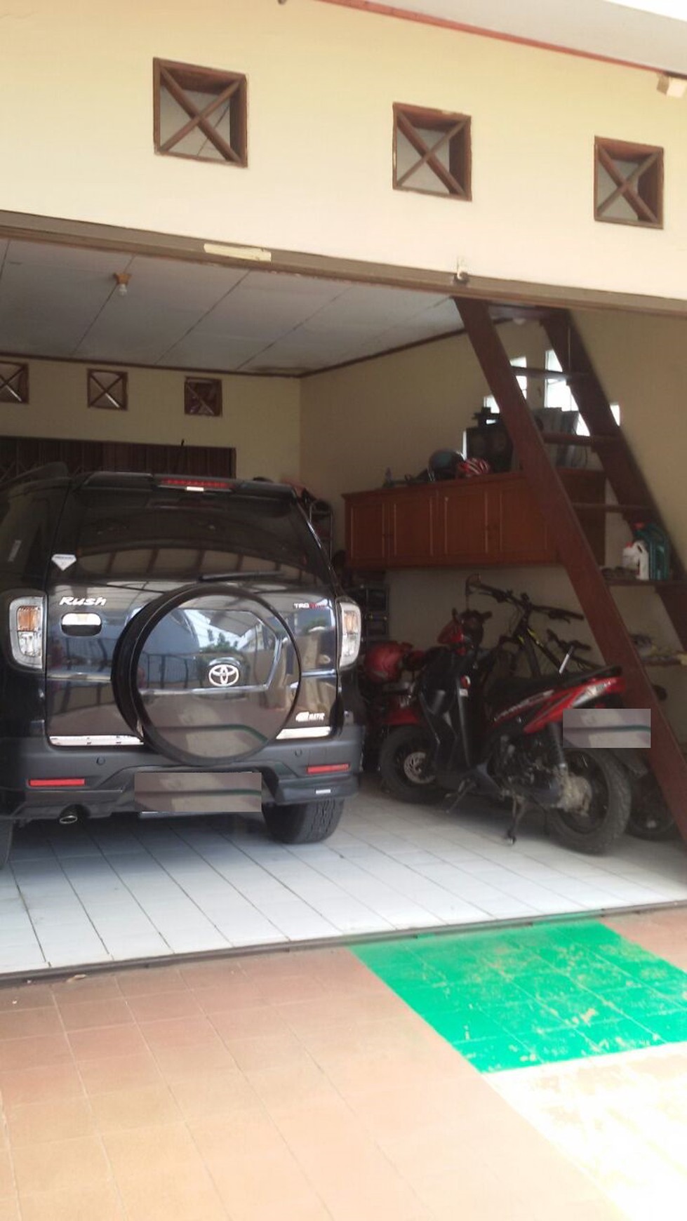 Rumah Siap Huni di Villa Bintaro Indah