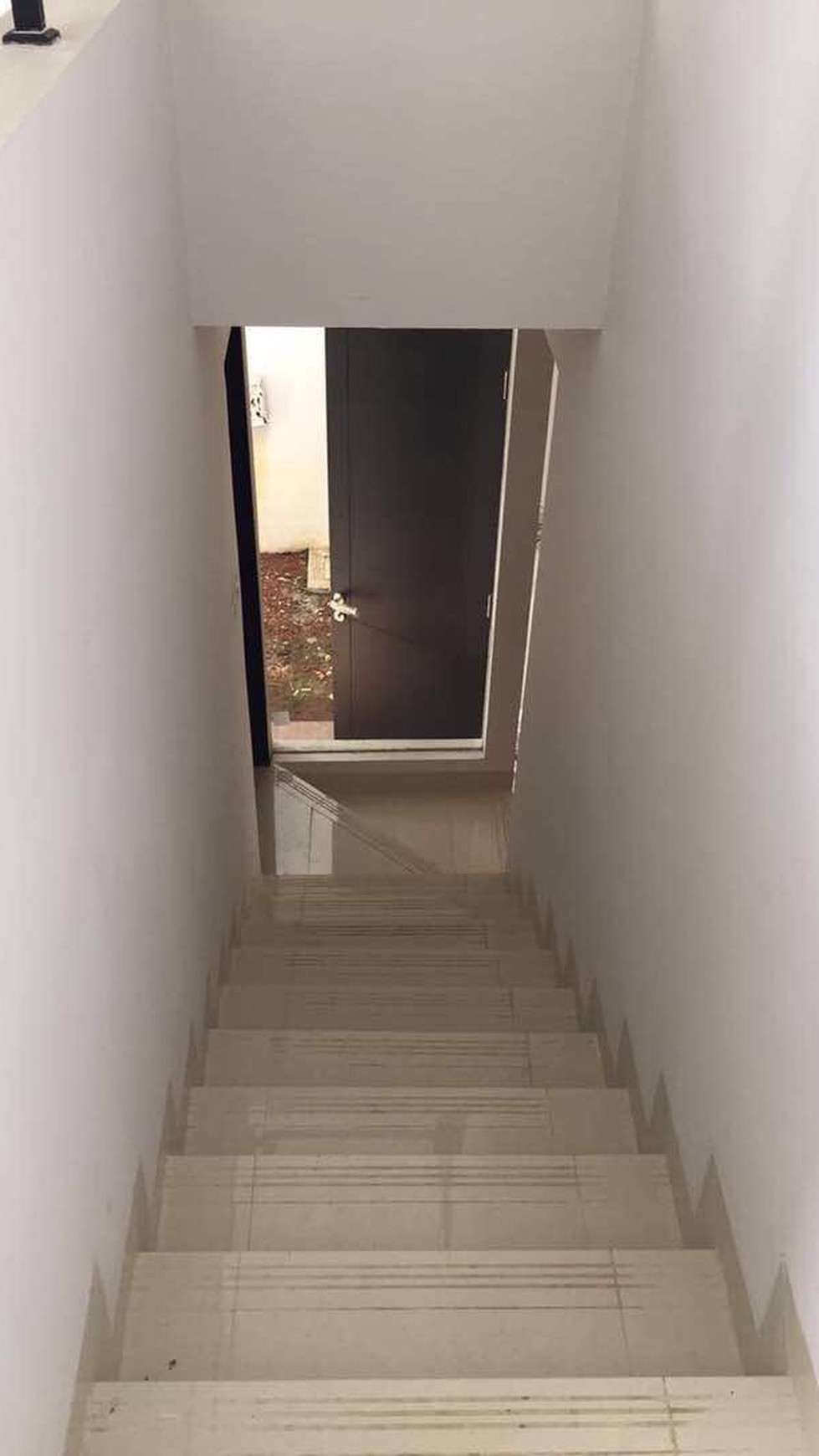 For Rent! Rumah Di Green Andara - Cinere, Depok