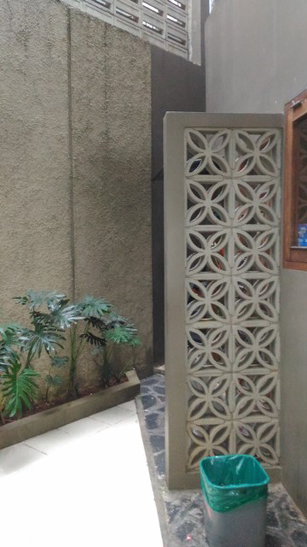 Rumah Cantiq Minimalis siap huni FF, 117m harga 2,2M nego
