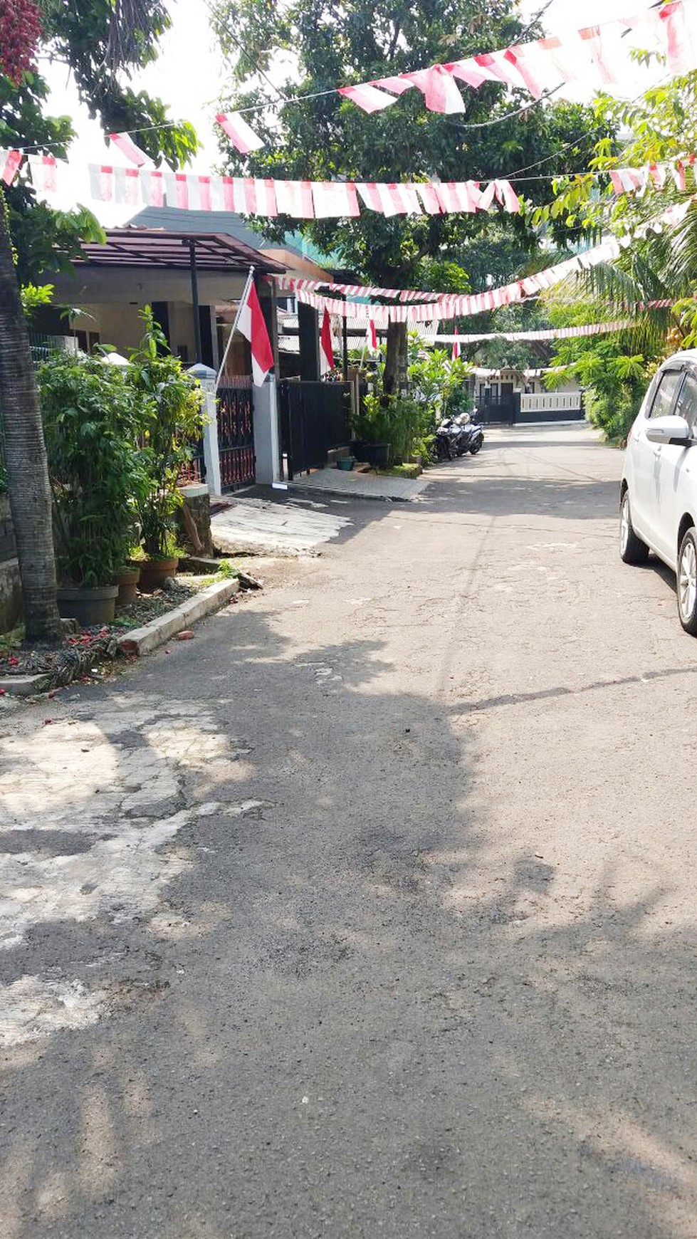 Dijual Rumah asri nyaman, aman, siap huni Di @Villa Bintaro Indah