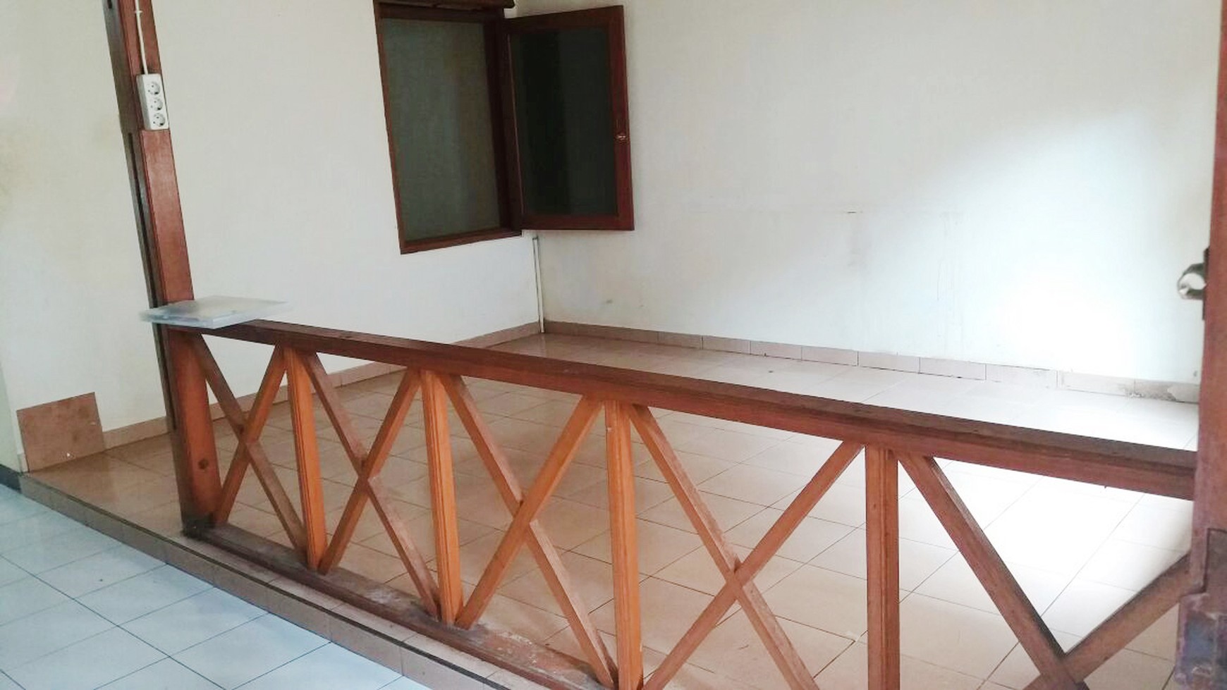 Dijual Rumah asri nyaman, aman, siap huni Di @Villa Bintaro Indah