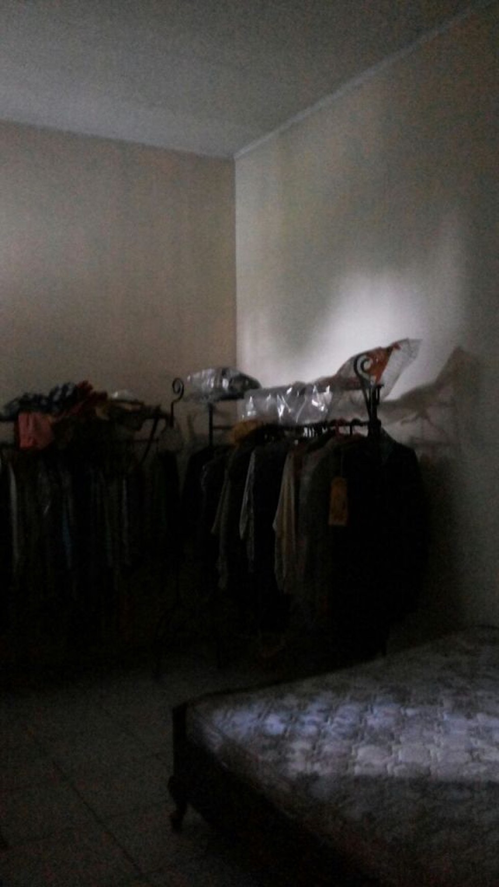 Rumah bagus di daerah pesanggrahan ,rumah siap huni,pinggir jalan