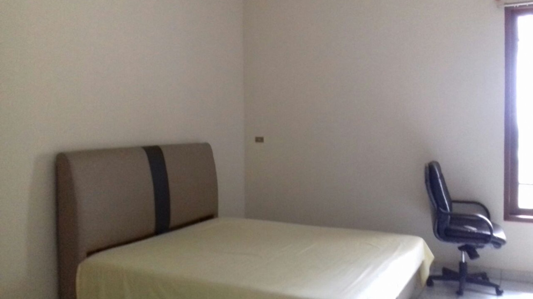 Rumah Siap Huni, Bagus di Bintaro Jaya Sektor 1