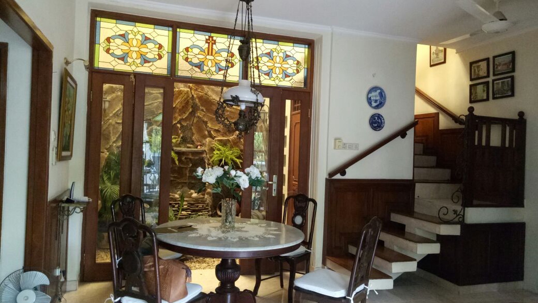 Rumah Bagus,siap huni,dalam cluster di Bintaro Jaya sektor 9