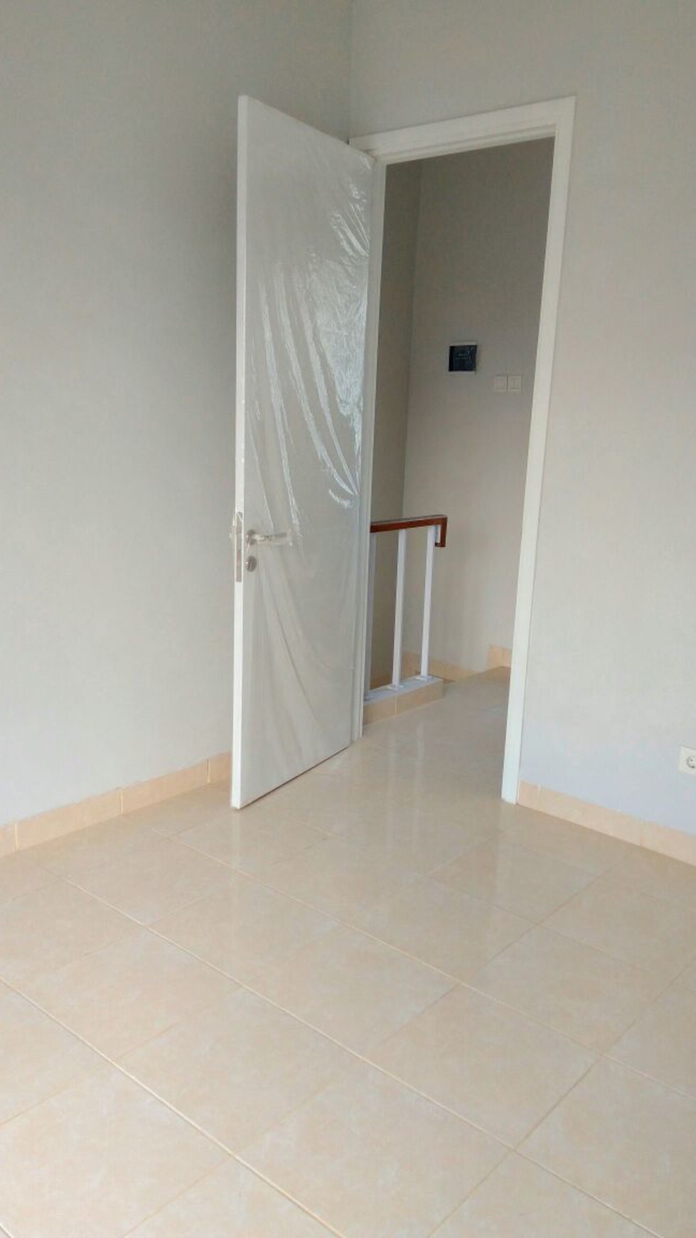 Dijual Rumah di Cluster The View - Puspitek, Tangerang