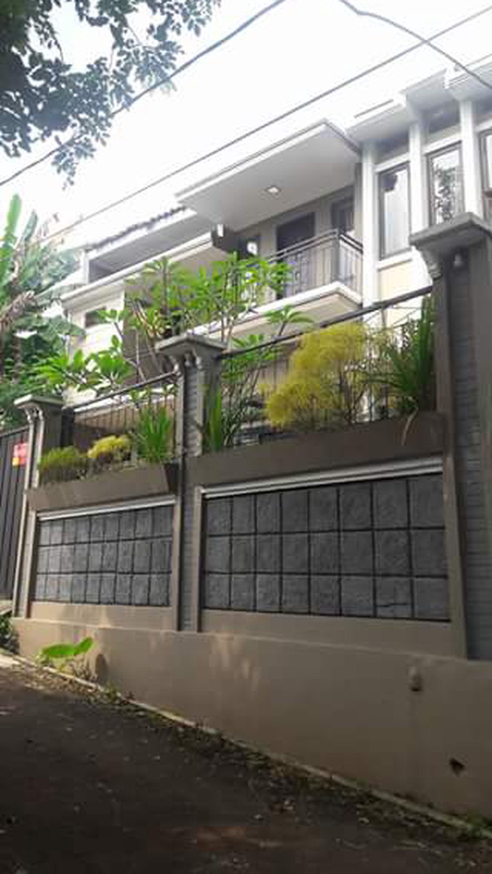 Dijual Rumah bagus siap huni