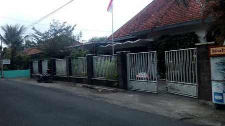 RUMAH LAMA COCOK UNTUK GUEST HOUSE, KARANGKAJEN, MERGANGSAN, KODYA