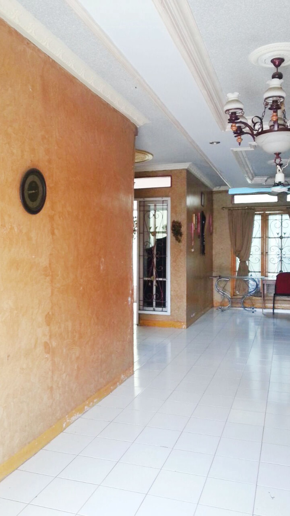 Dijual Rumah Bagus Di Jl Duren Village, Cileduk