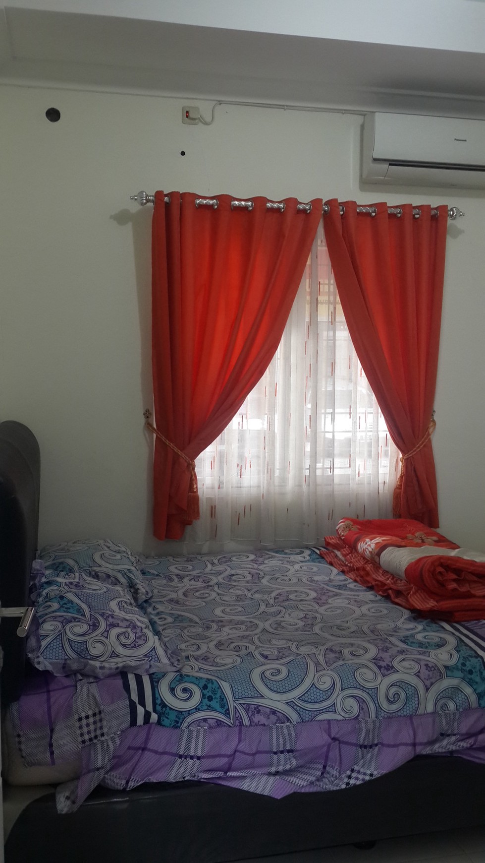 RUMAH DI JUAL - FULL FURNISHED - GRAND WISATA BEKASI