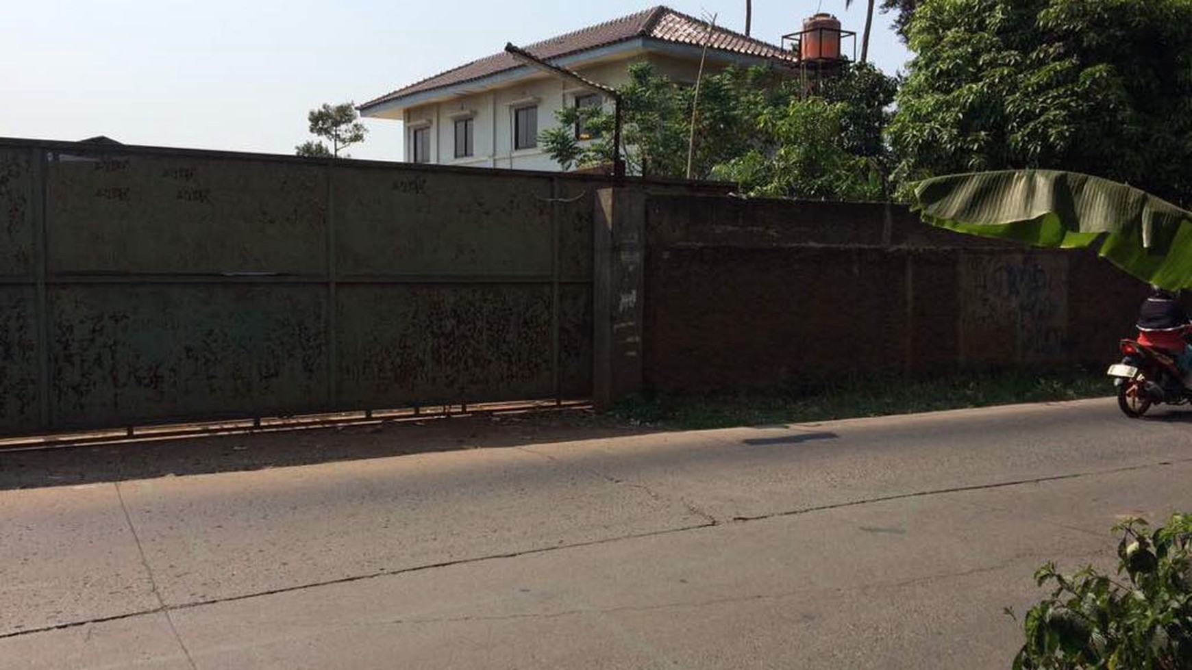 Gudang Luas 5746 m2 di Cimuning, Bekasi
