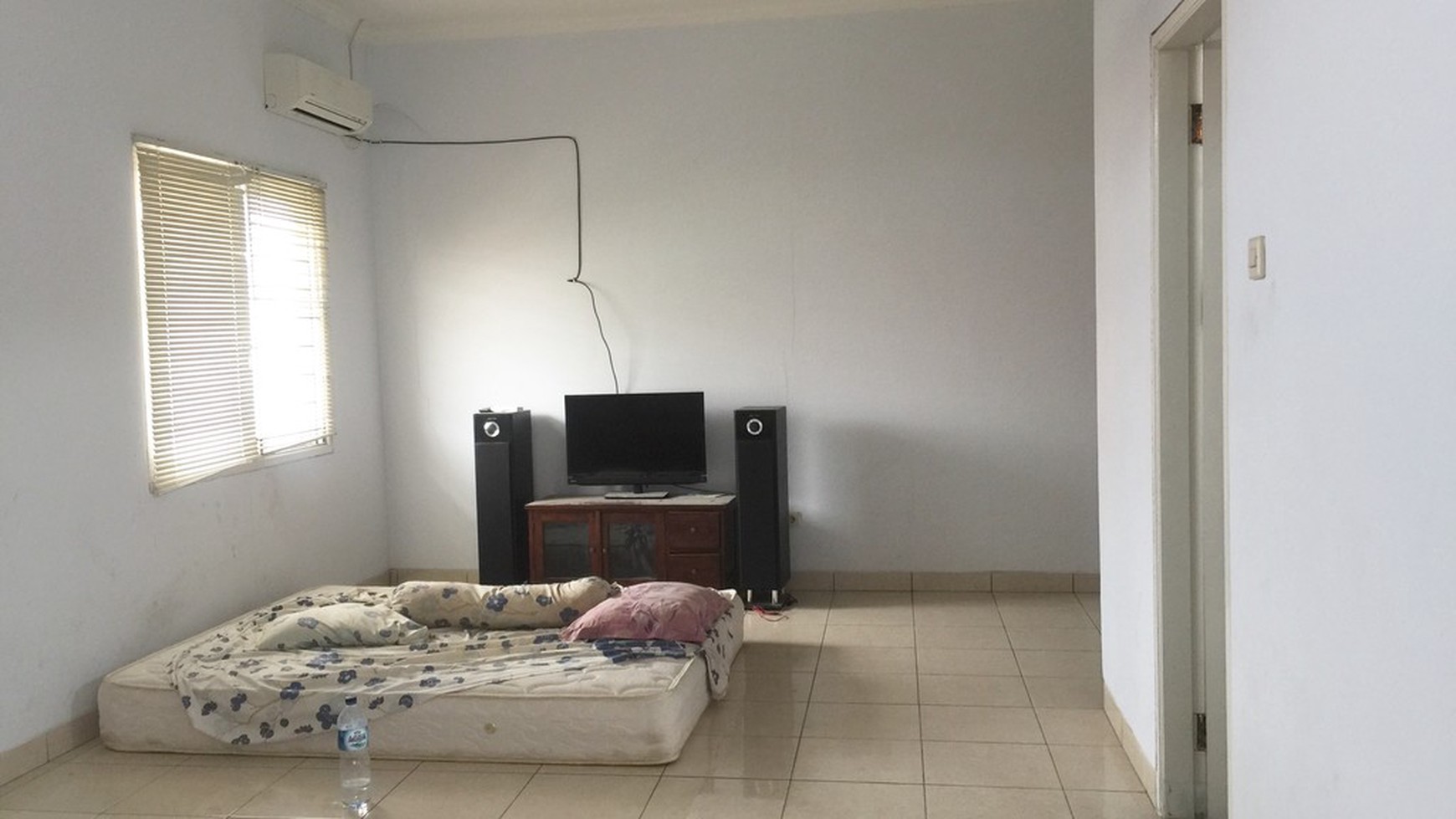 Dijual Rumah Kemang Pratama 3 - LT 200 / LB 130