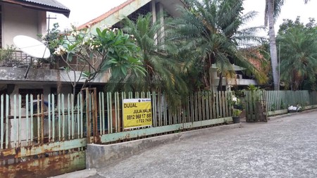 Rumah Tua di Jalan Wijaya Timur, Kebayoran Baru - Hitung Tanah