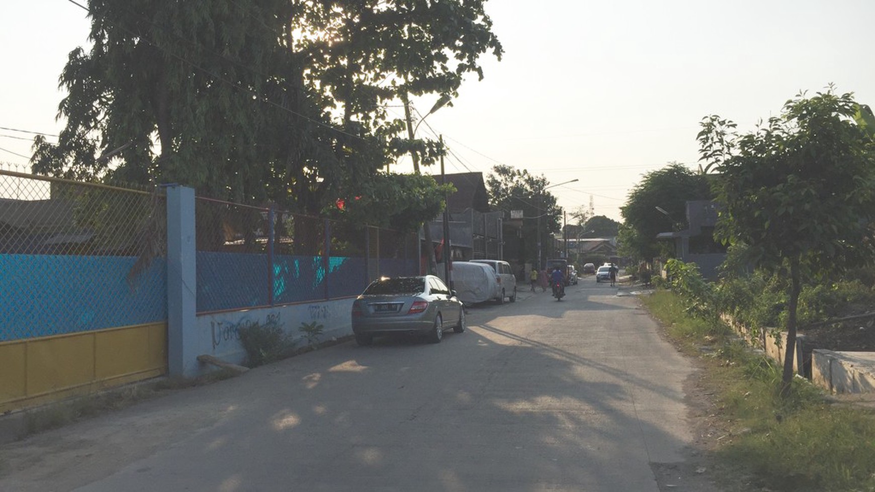 Dijual bengkel / gudang di Jl. Raya Topas, Rawalumbu - Bekasi