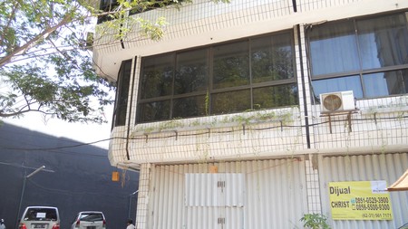 RUKO PUSAT KOTA ISTIMEWA