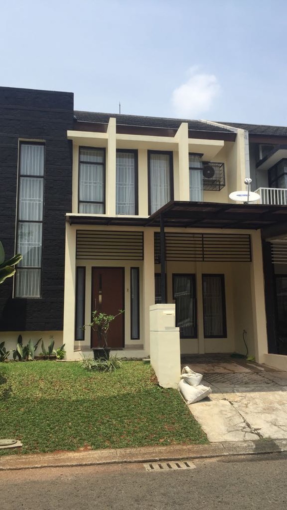 Rumah dalam cluster,bagus di Bintaro jaya sektor 9