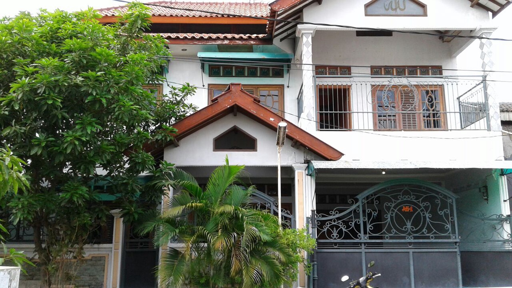 RUMAH KOST WISMA TROPODO SIDOARJO 2 LANTAI