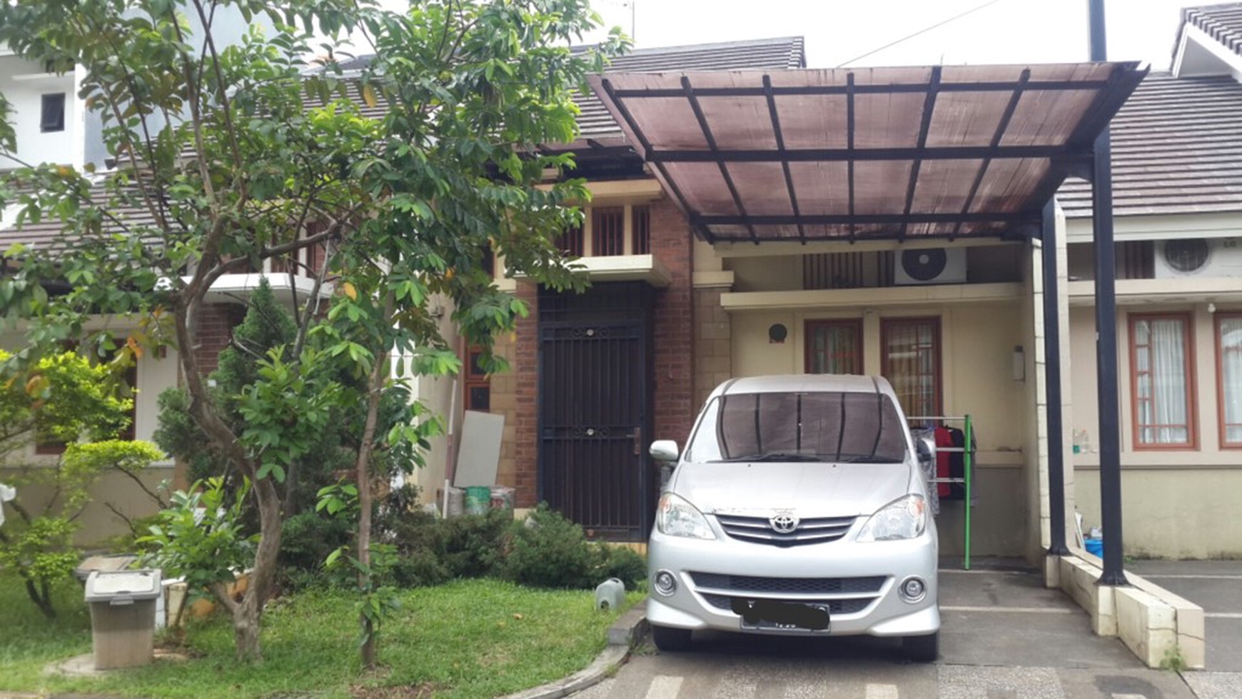 RUMAH DI SEWA KAN DI WATER GARDEN GRAND WISATA - BEKASI