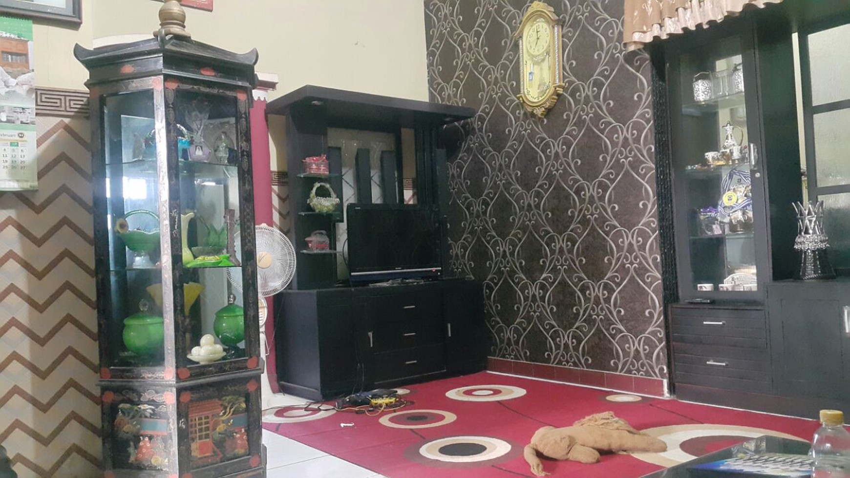 RUMAH JL. DARMO SUGONDO GRESIK