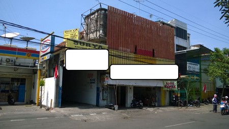 RUKO 2 LANTAI PUSAT KOTA KEDUNGDORO