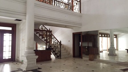 Dijual Rumah Nyaman dan Siap Huni di Jl Barito Jaksel