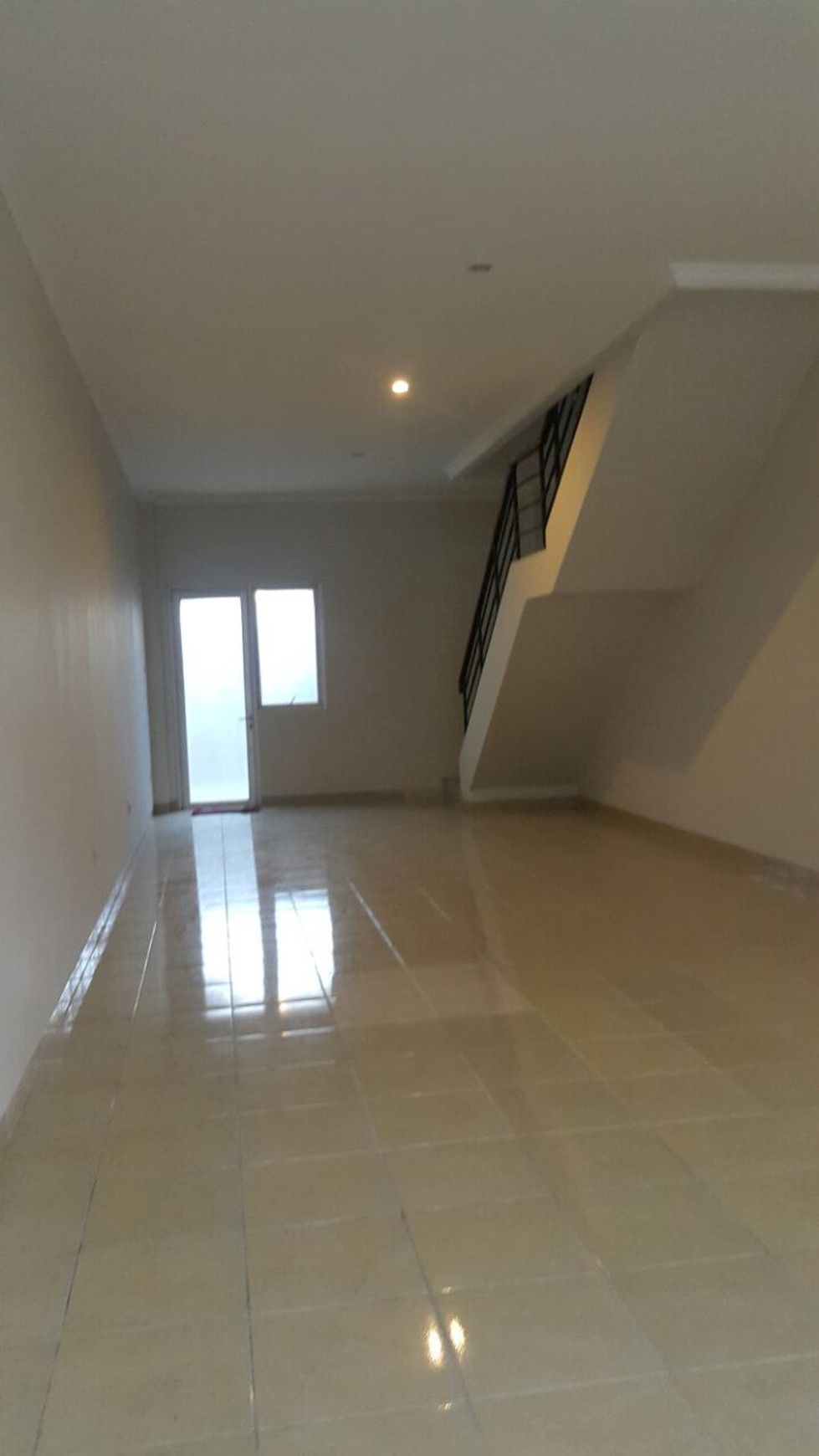 Disewakan Ruko Mendrisio 2 - Gading Serpong