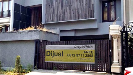 Rumah Artha Gading Villa, Luas 300/1000m2