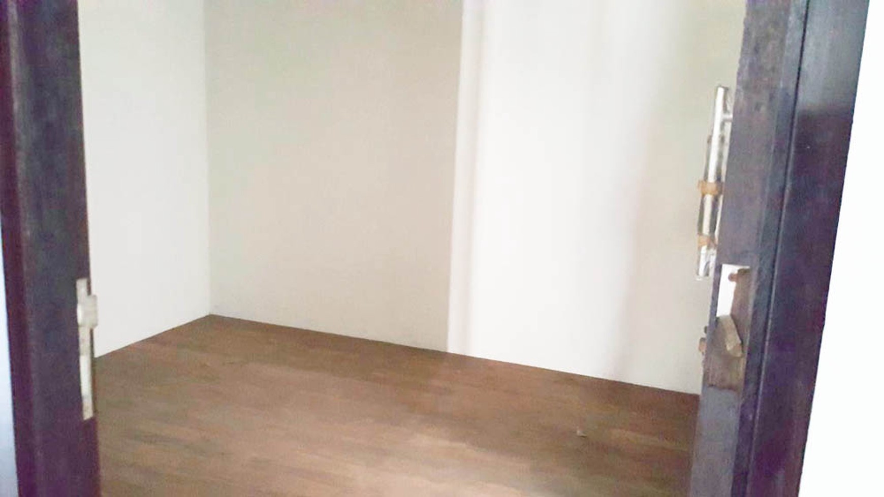 Rumah Artha Gading Villa, Luas 300/1000m2