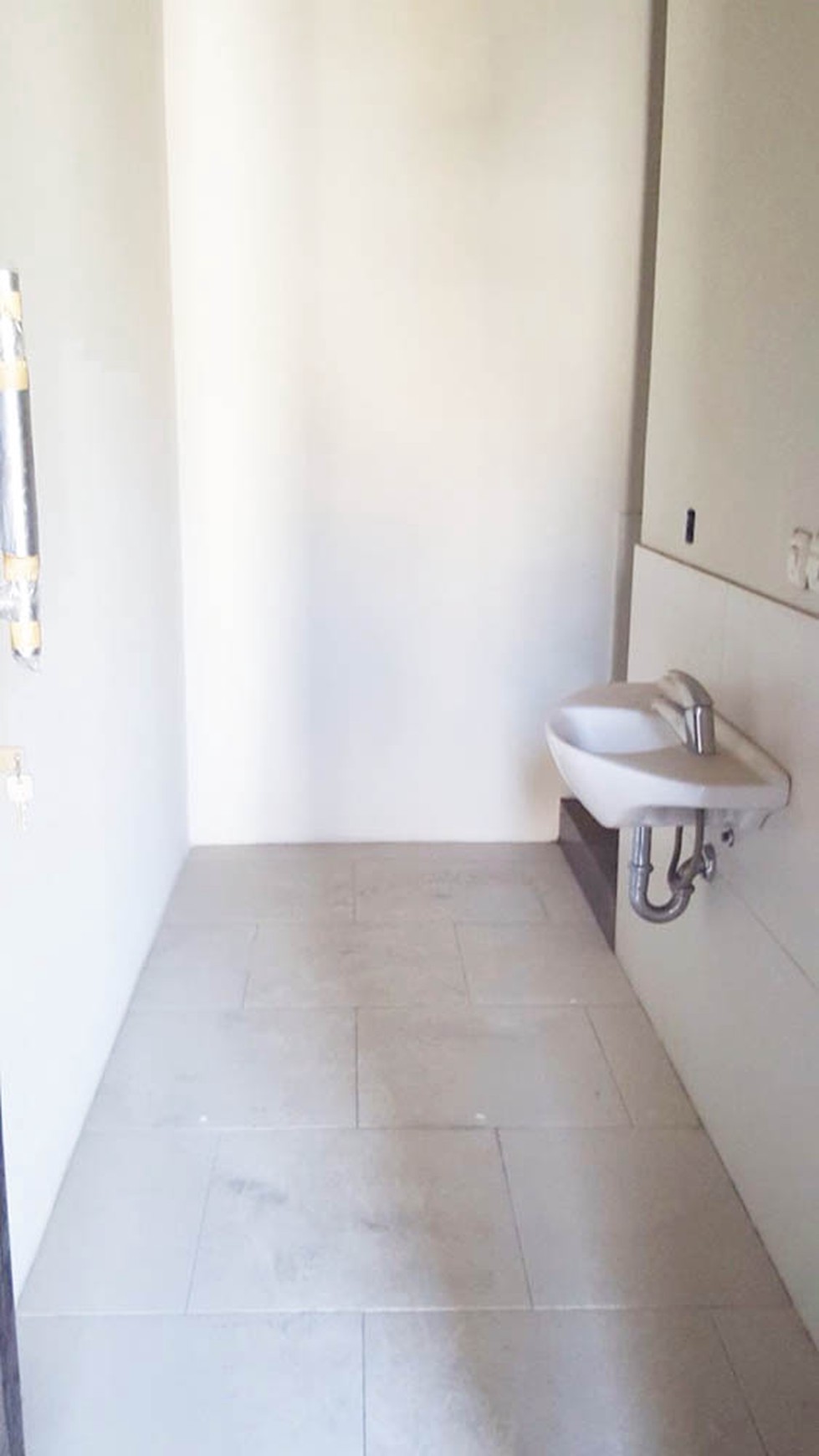 Rumah Artha Gading Villa, Luas 300/1000m2