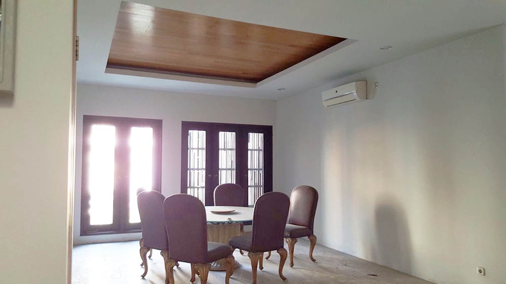 Rumah Artha Gading Villa, Luas 300/1000m2