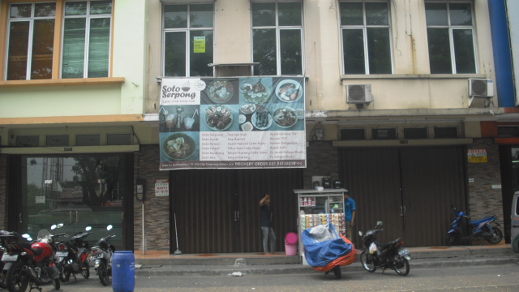 Ruko siap Pakai Hadap Jalan Raya Lokasi Strategis