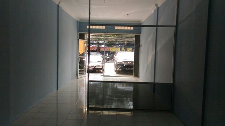Strategic office space at Cipinang