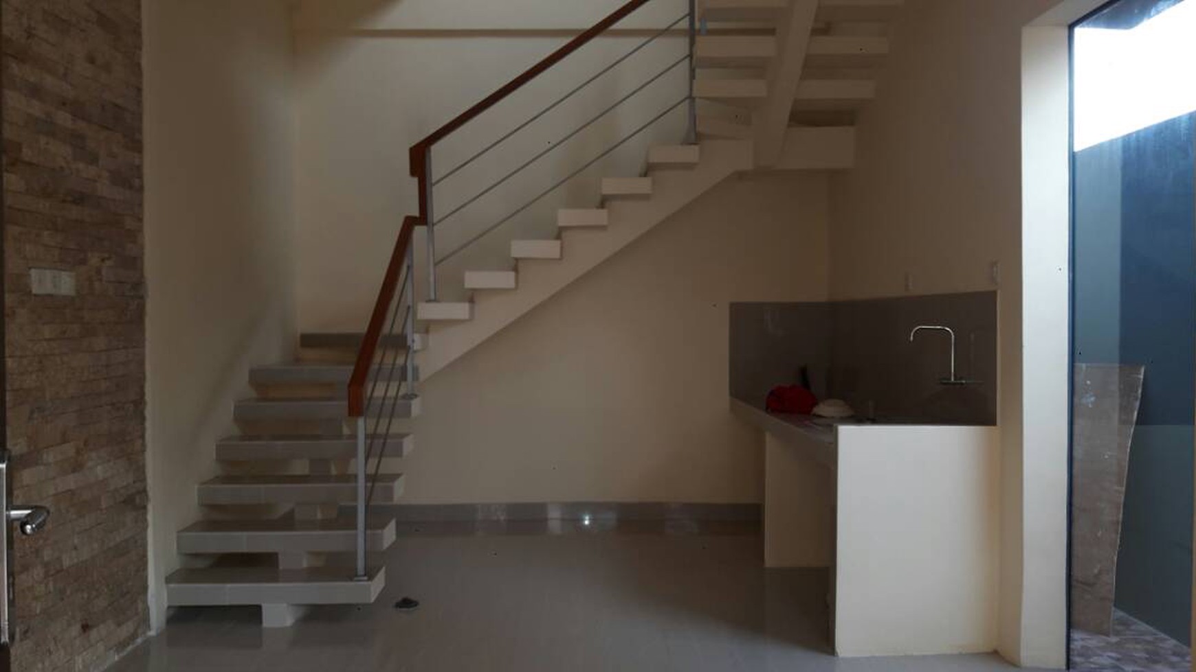 Rumah di Cengkareng Jalan Utama Selatan ,,,Minimalis,,,Rumah Bagus
