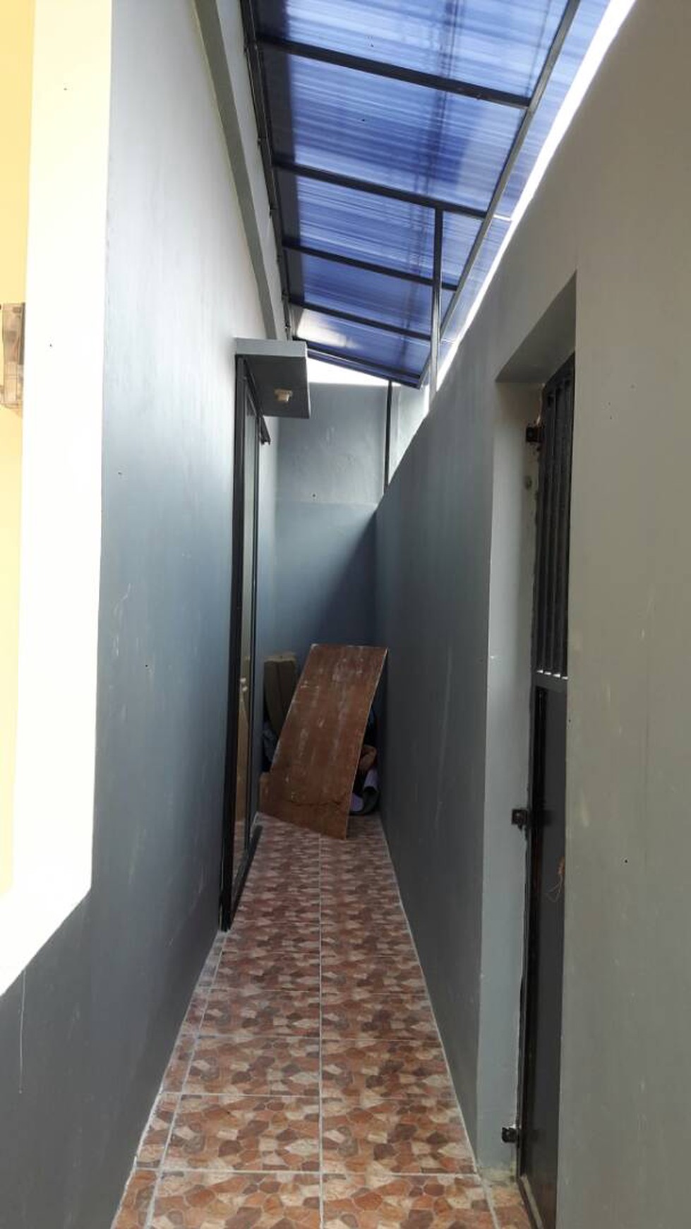 Rumah di Cengkareng Jalan Utama Selatan ,,,Minimalis,,,Rumah Bagus
