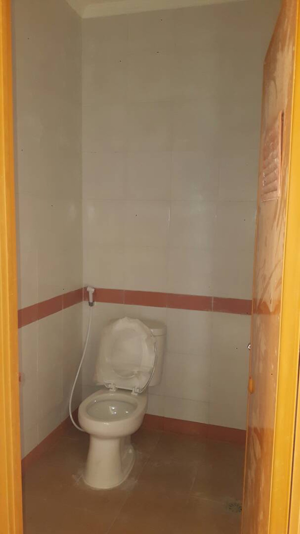 Rumah di Cengkareng Jalan Utama Selatan ,,,Minimalis,,,Rumah Bagus