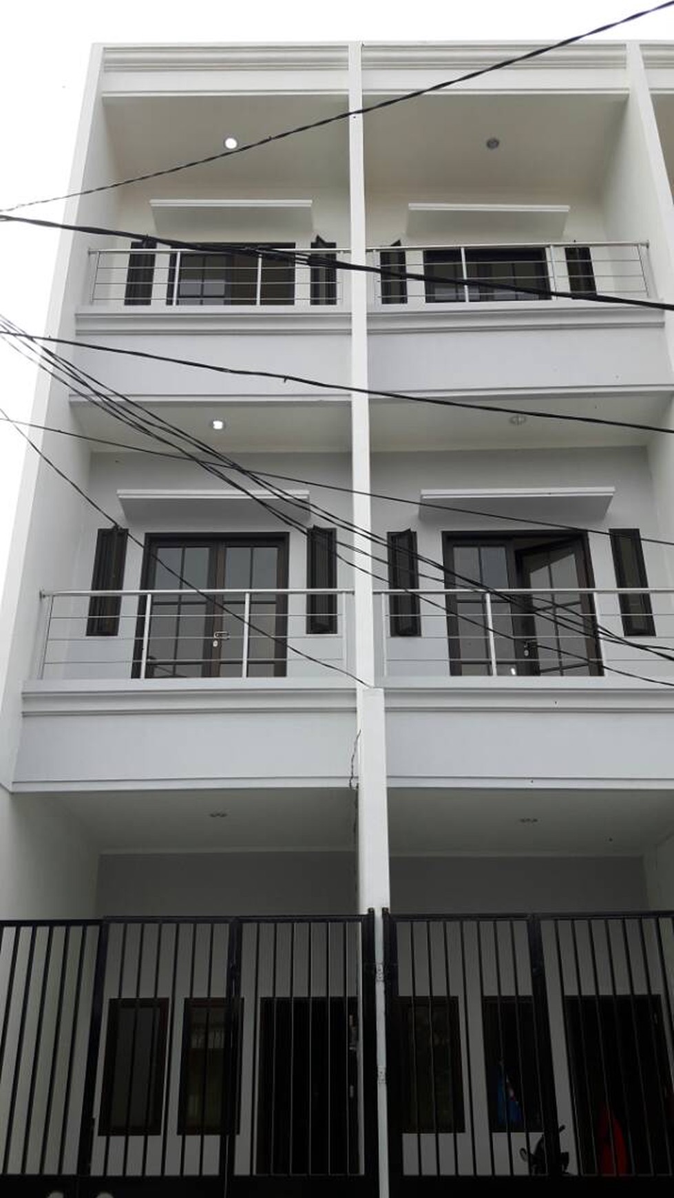 Rumah Mimalis di Cengkareng Jl Seroja