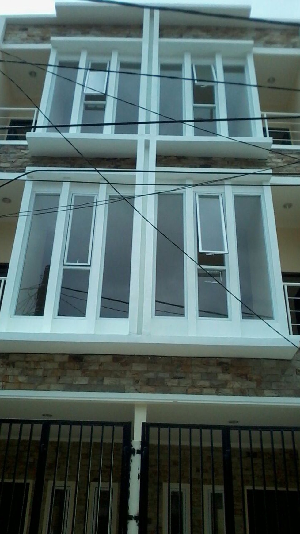 Rumah Minimalis di Cengkareng , Jl Nangka, Jakarta Barat