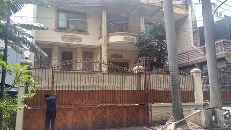 Rumah Disewakan !!!