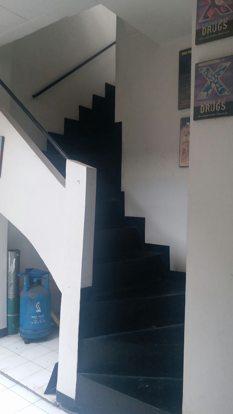 Dijual Rumah di Jl. Pondok Anjelir - Villa Melati Mas, Serpong