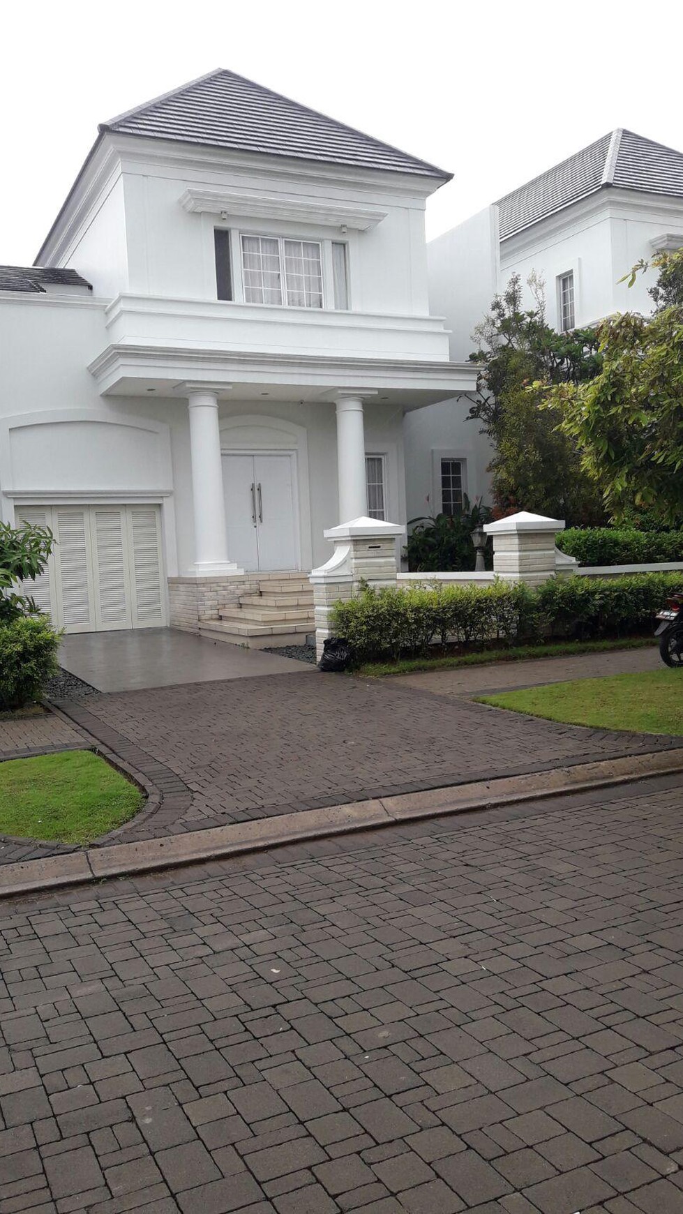 Rumah mewah siap huni di De maja