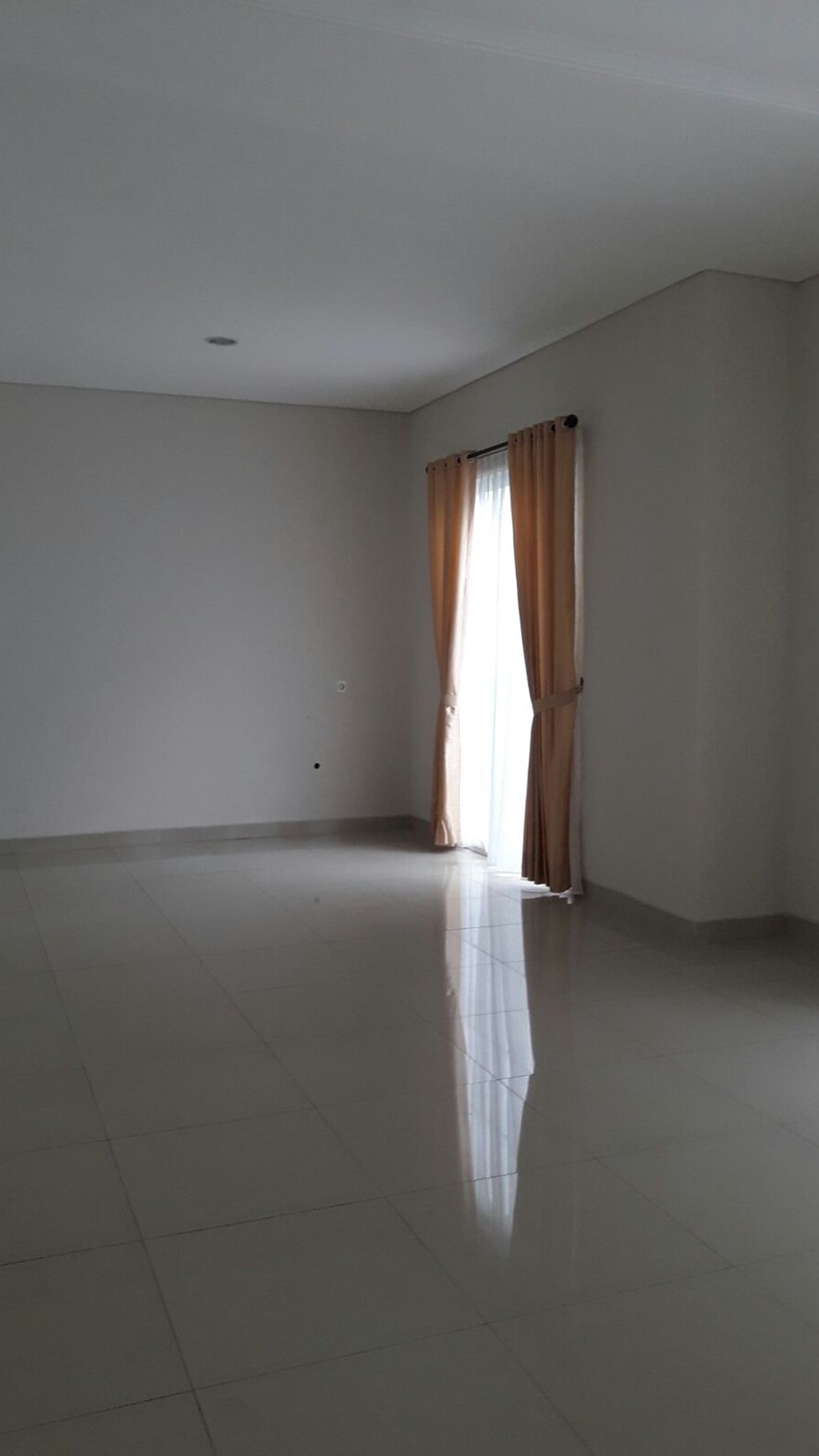 Rumah mewah siap huni di De maja