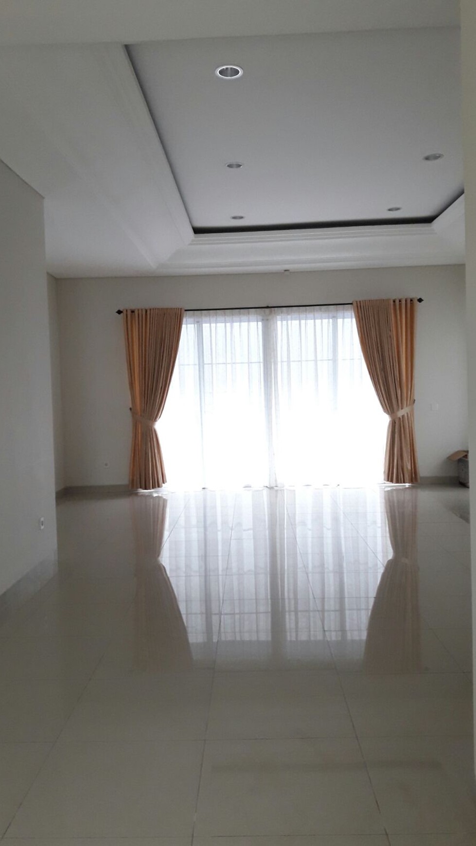 Rumah mewah siap huni di De maja