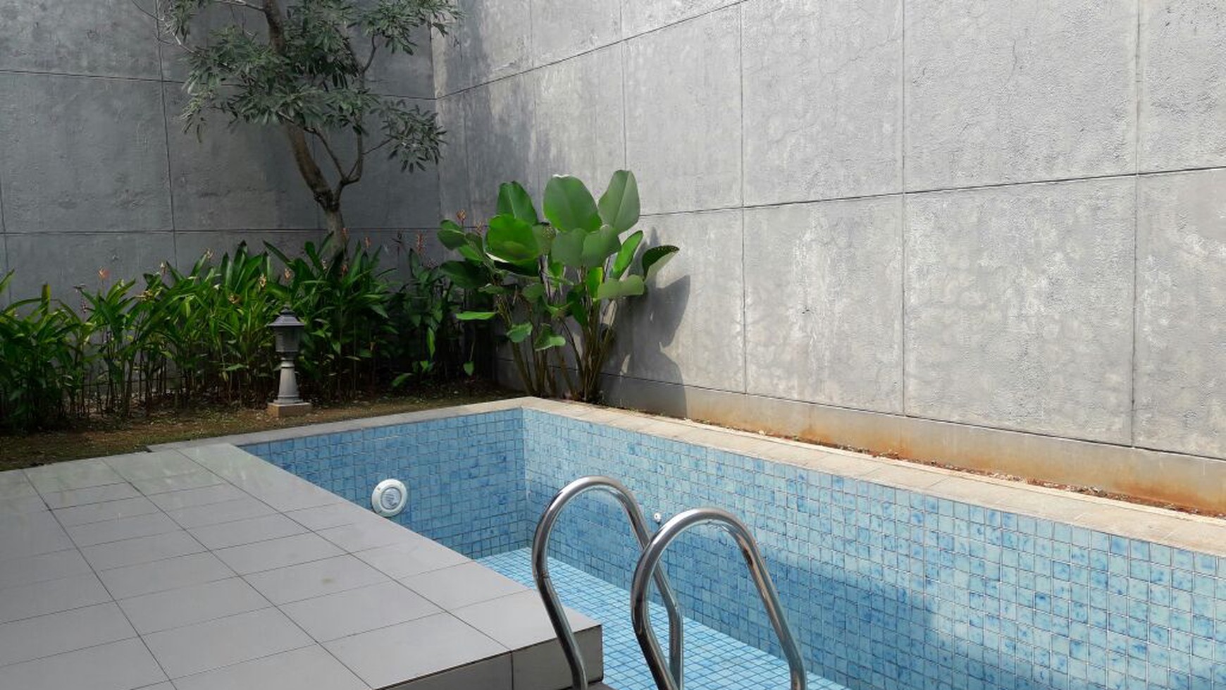 Rumah mewah siap huni di De maja