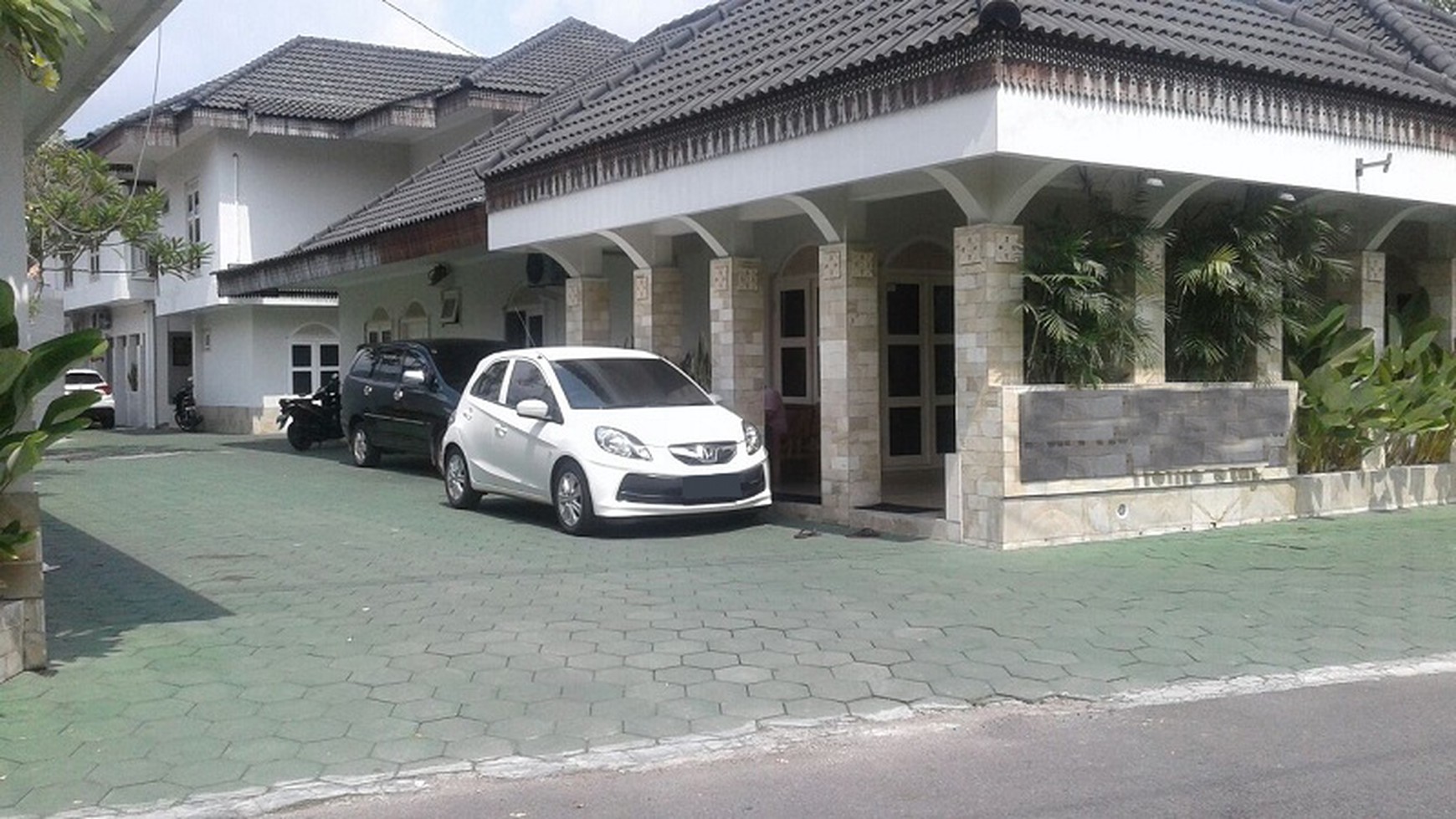 HOME STAY+FURNITURE DEKAT BANDARA ADISUCIPTO DENGAN HARGA NEGO, YOGYAKARTA