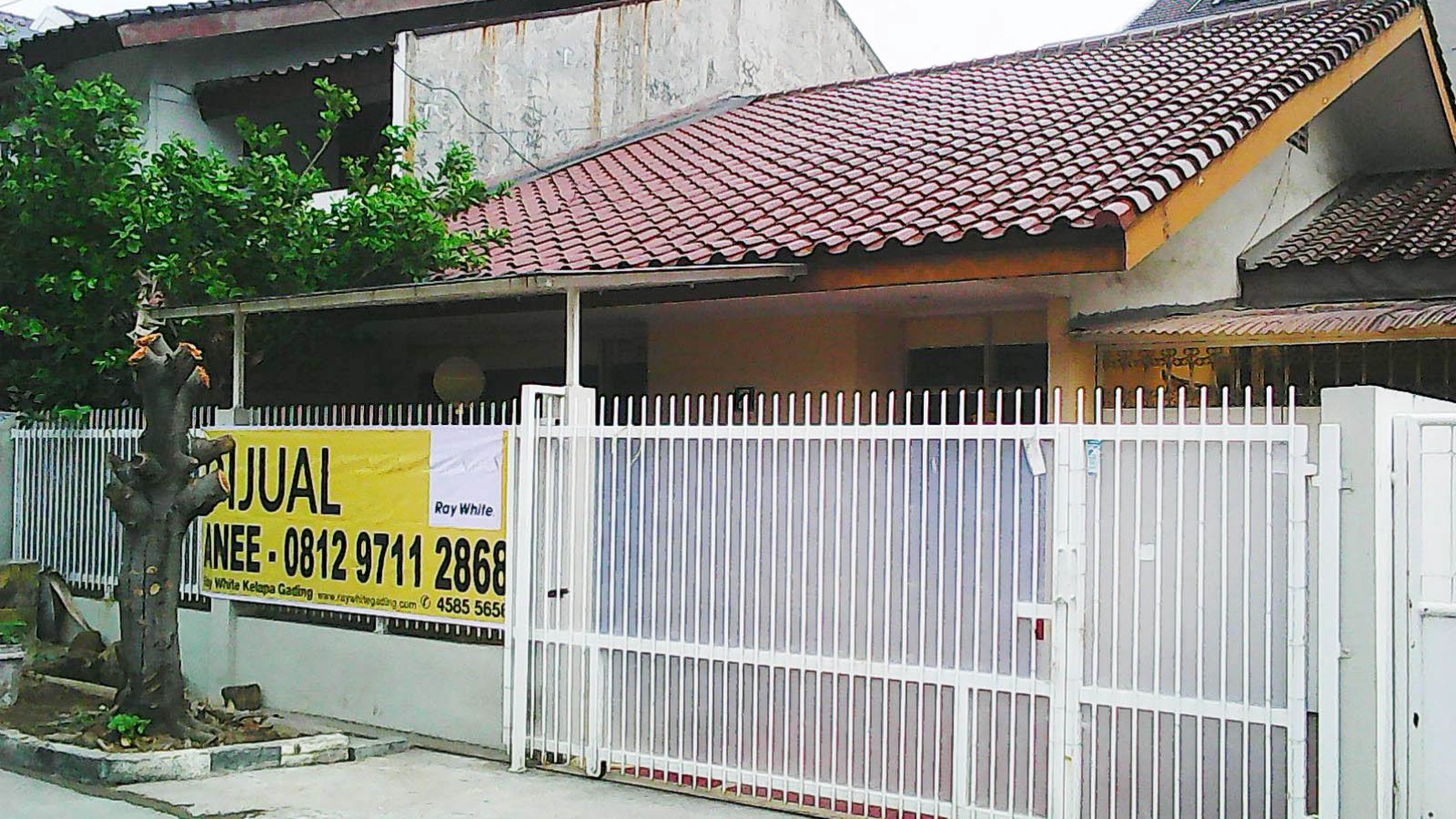 Rumah Kayu Putih Utara, Luas 10x20m2