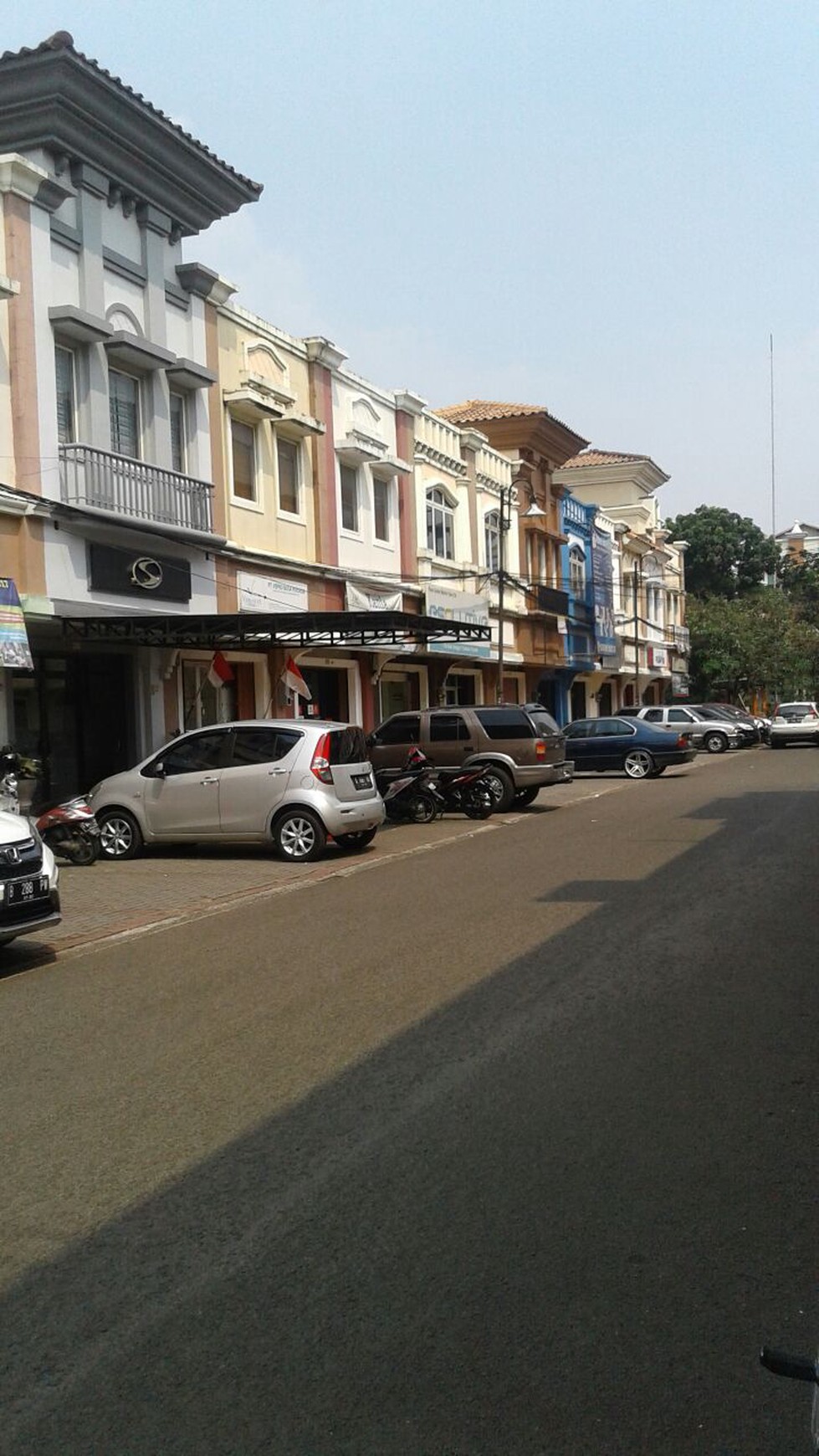 Ruko siap pakai Lokasi startegis