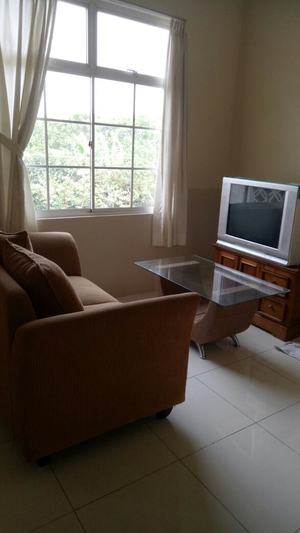 Disewakan Townhouse di Taman Hijau - Lippo Karawaci